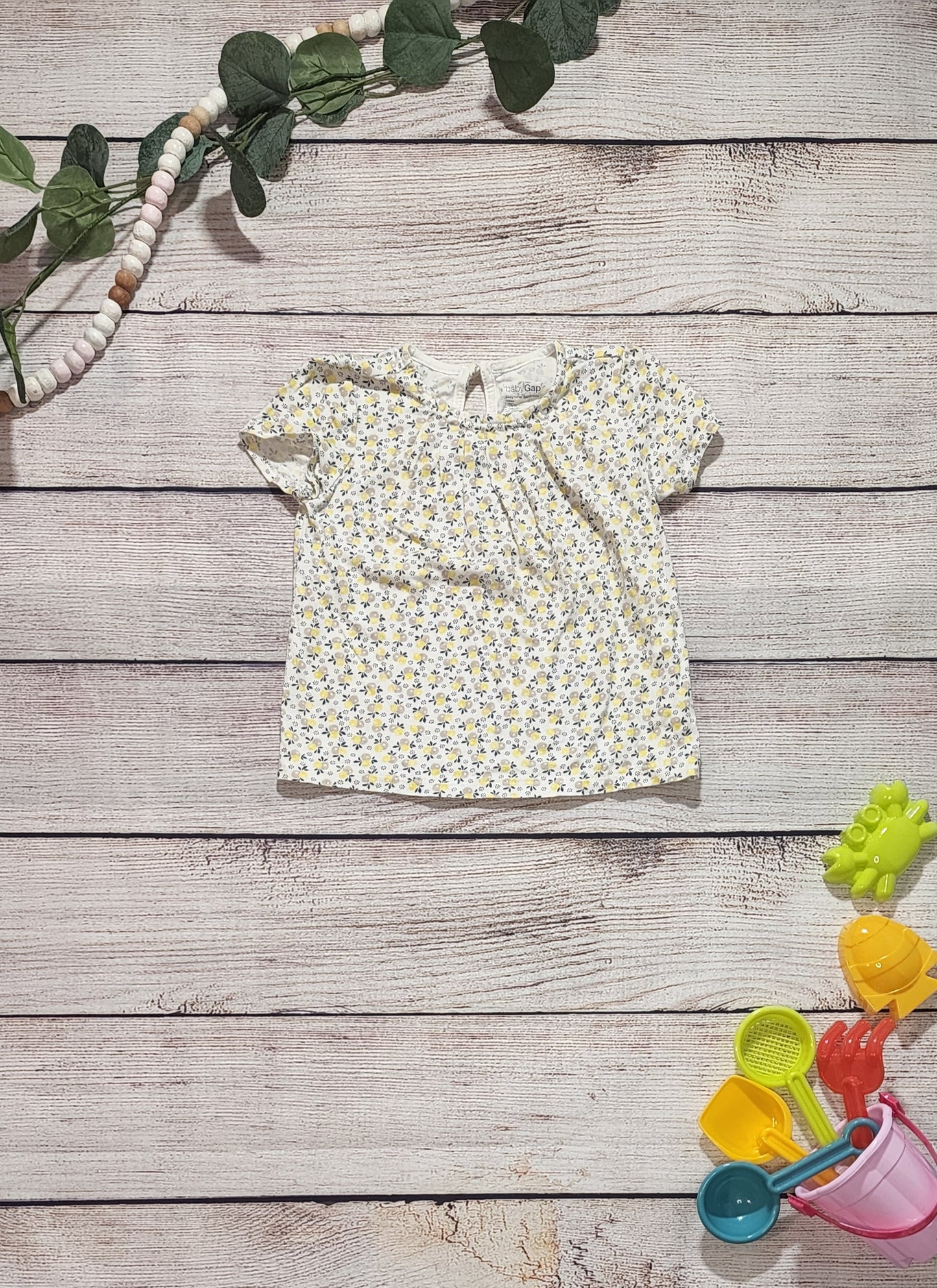 Baby Gap Top, Size 2T